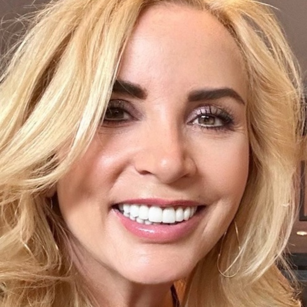 Meet your Posher, Cyndi